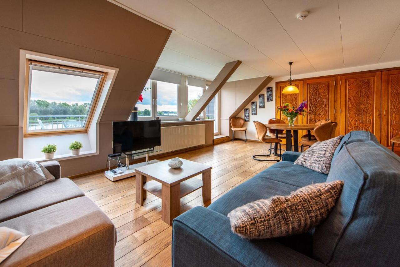 Vakantie Aan De Maas Broekhuizen  Exterior foto