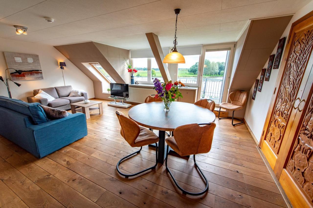 Vakantie Aan De Maas Broekhuizen  Exterior foto